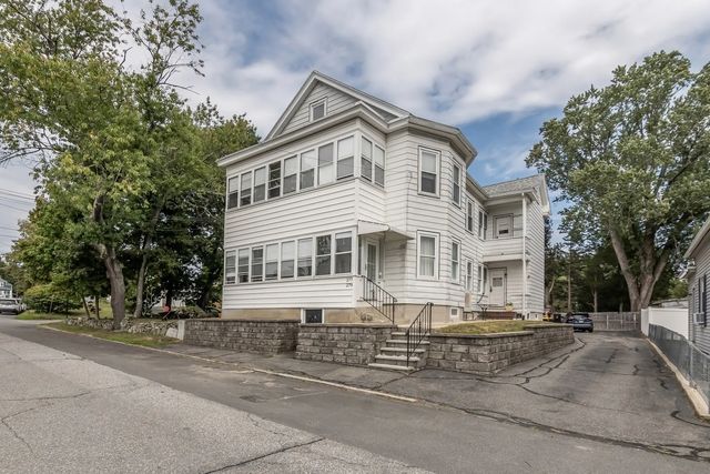277 Cumberland Rd, Lowell
