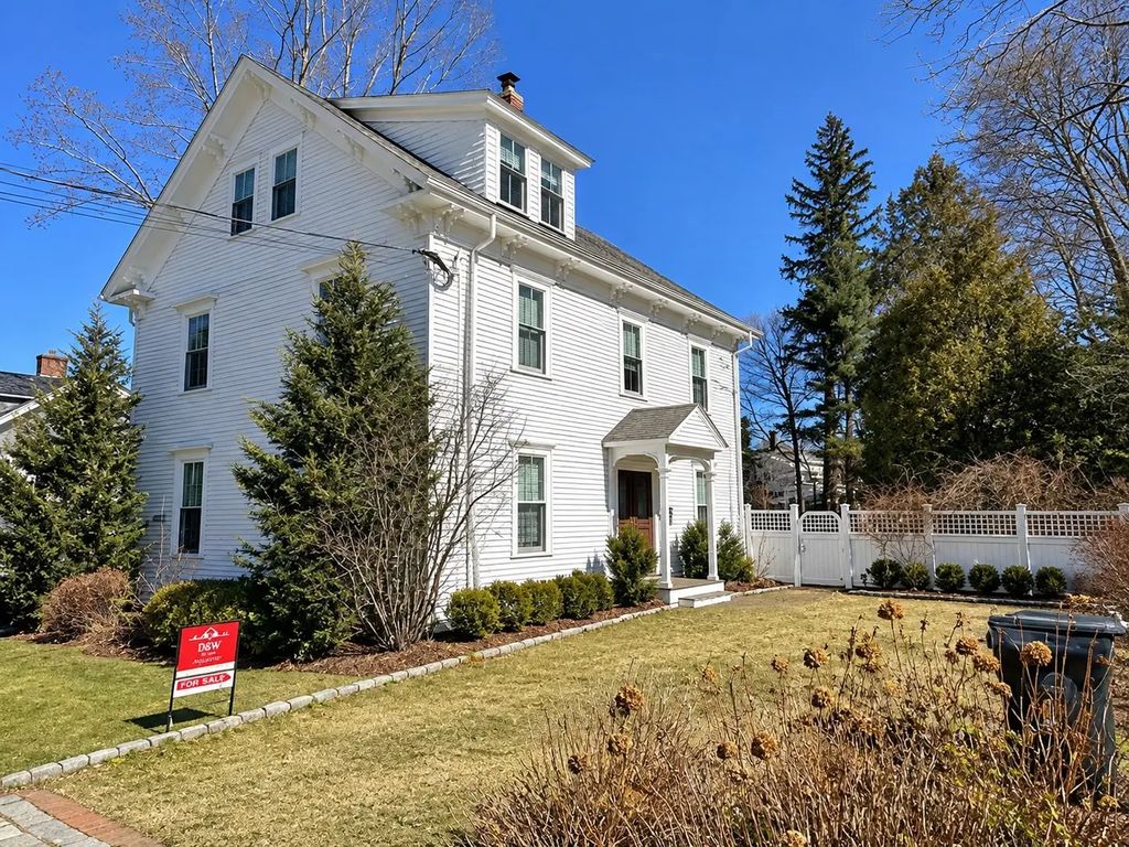 154 Main St, Andover