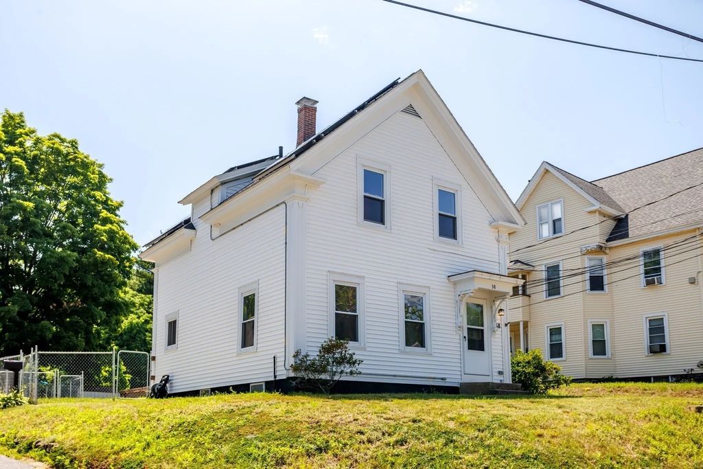 38 Cottage Street, Leominster