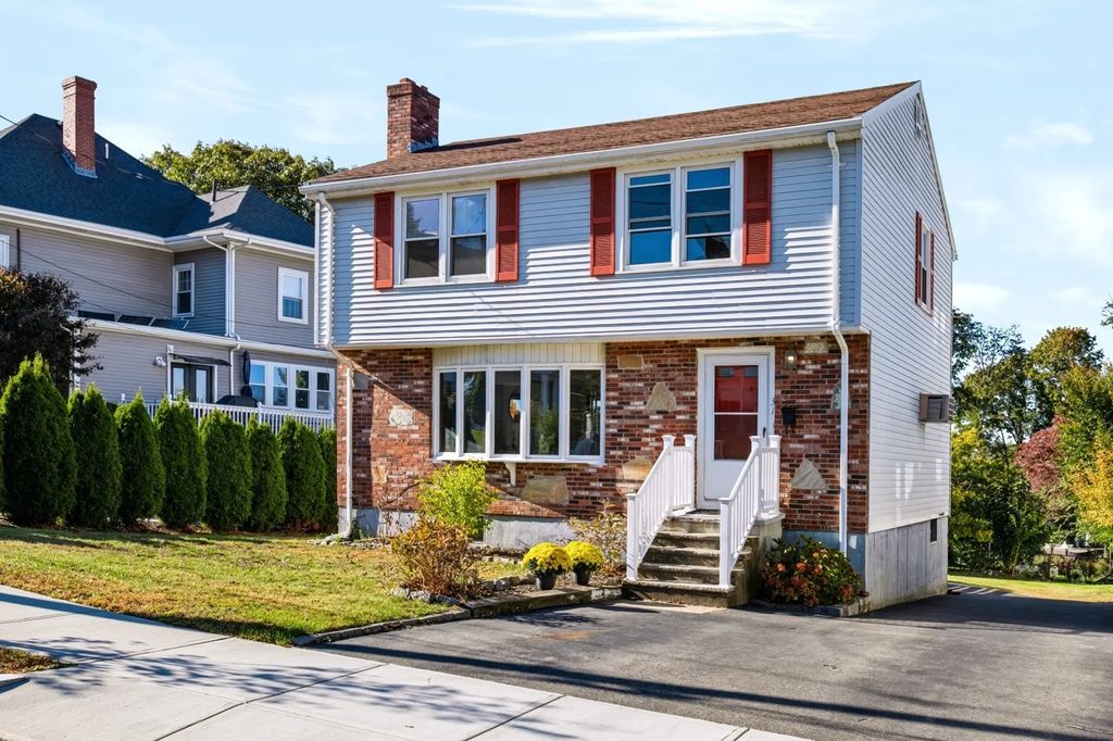 31 Fairmount Way, Quincy