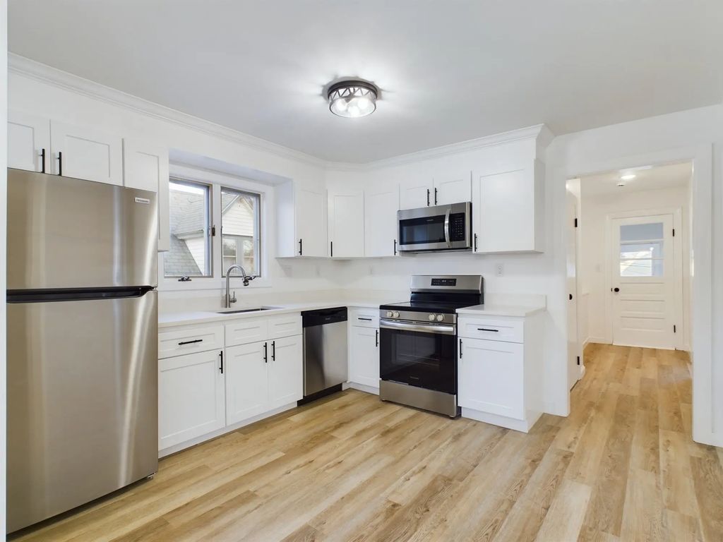 28-30 Furness St #2, Revere