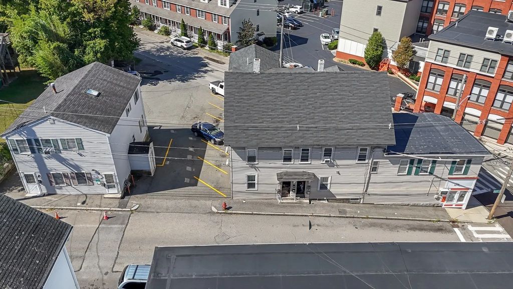 3-13 Agawam St., Lowell