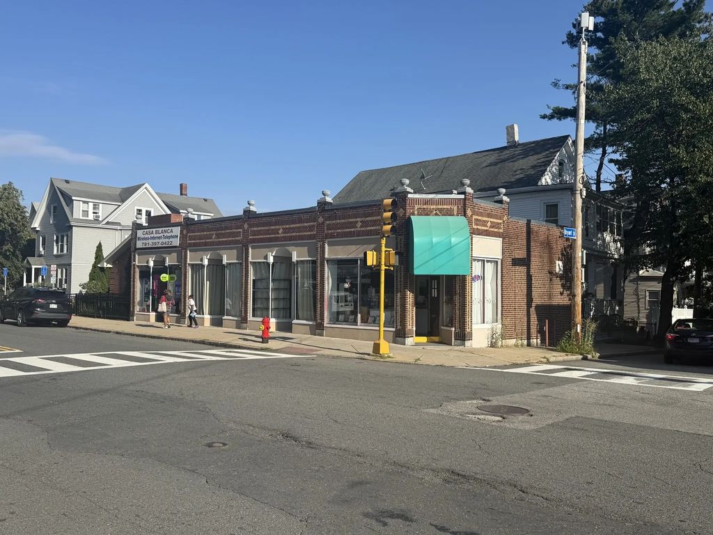283-289 Salem St, Malden