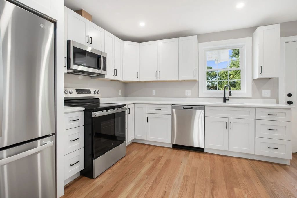 661 Washington Aveue #2, Revere