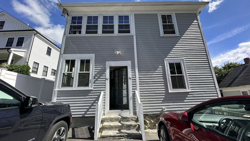 62 Cottage Rd #2, Newton