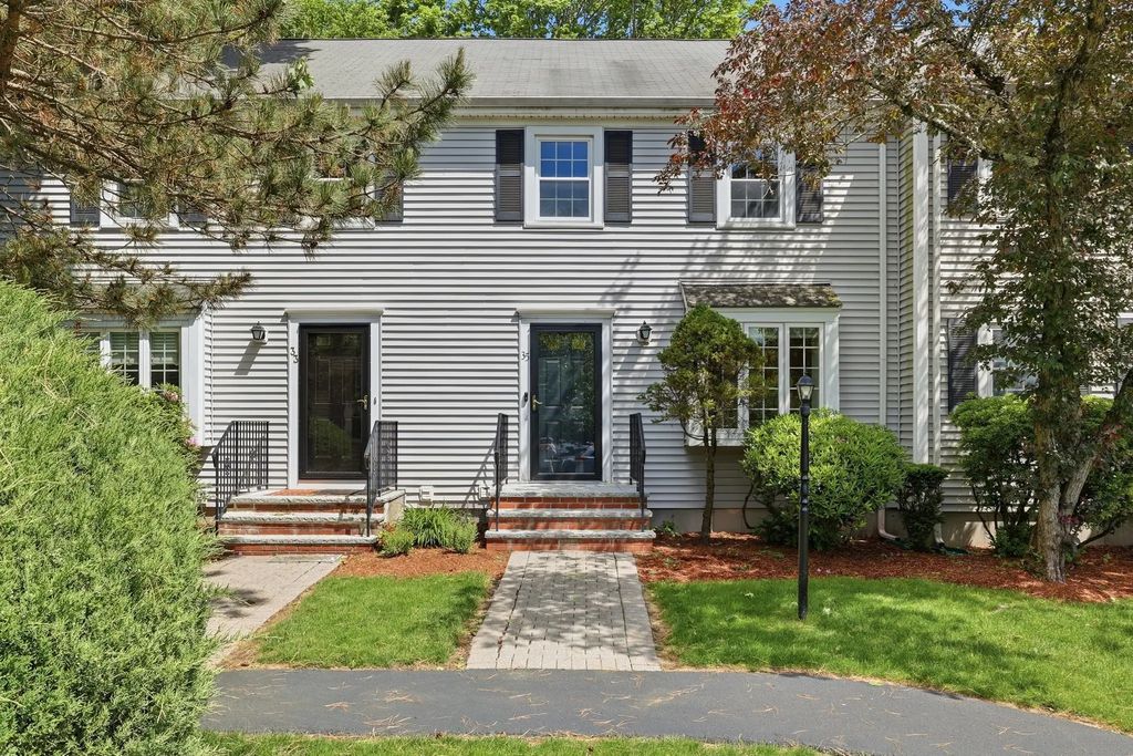 35 Casey Circle #35, Waltham