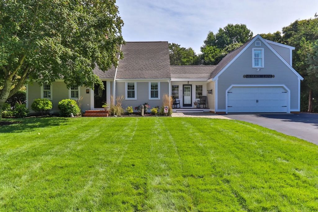7 Hofe Rd, Orleans