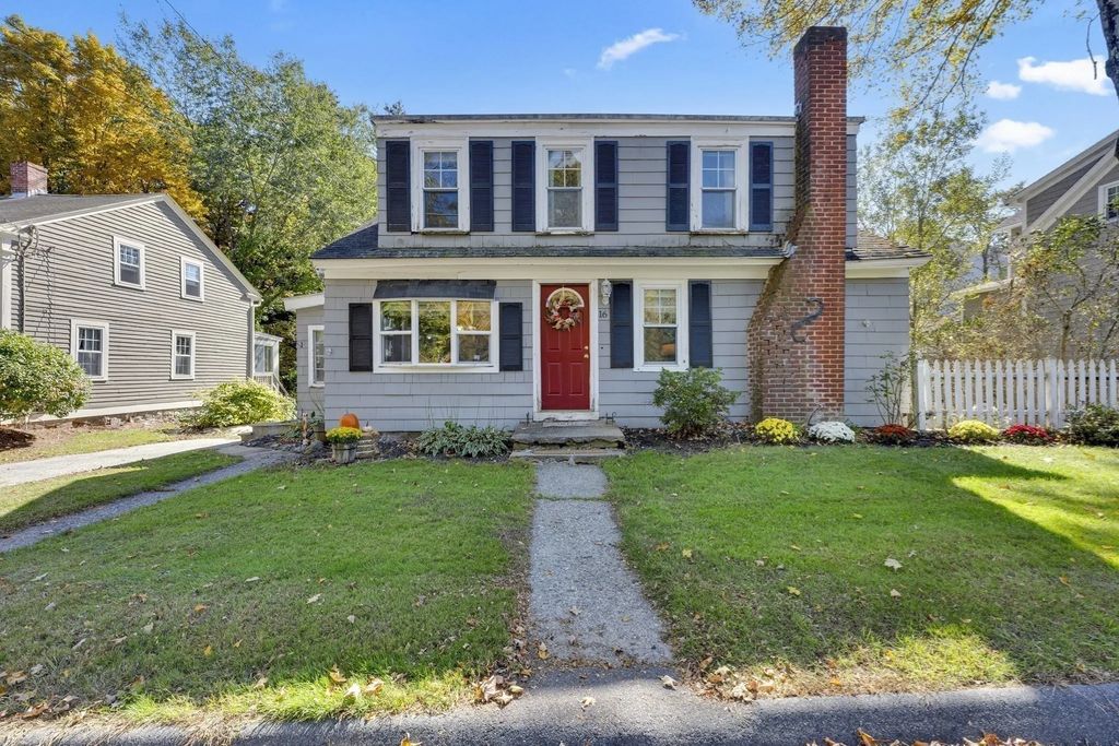 16 Charlton St, Sturbridge