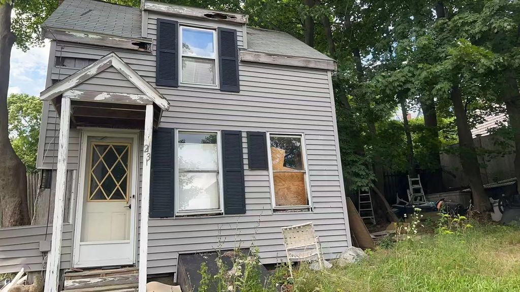 23 Island Ave, Quincy
