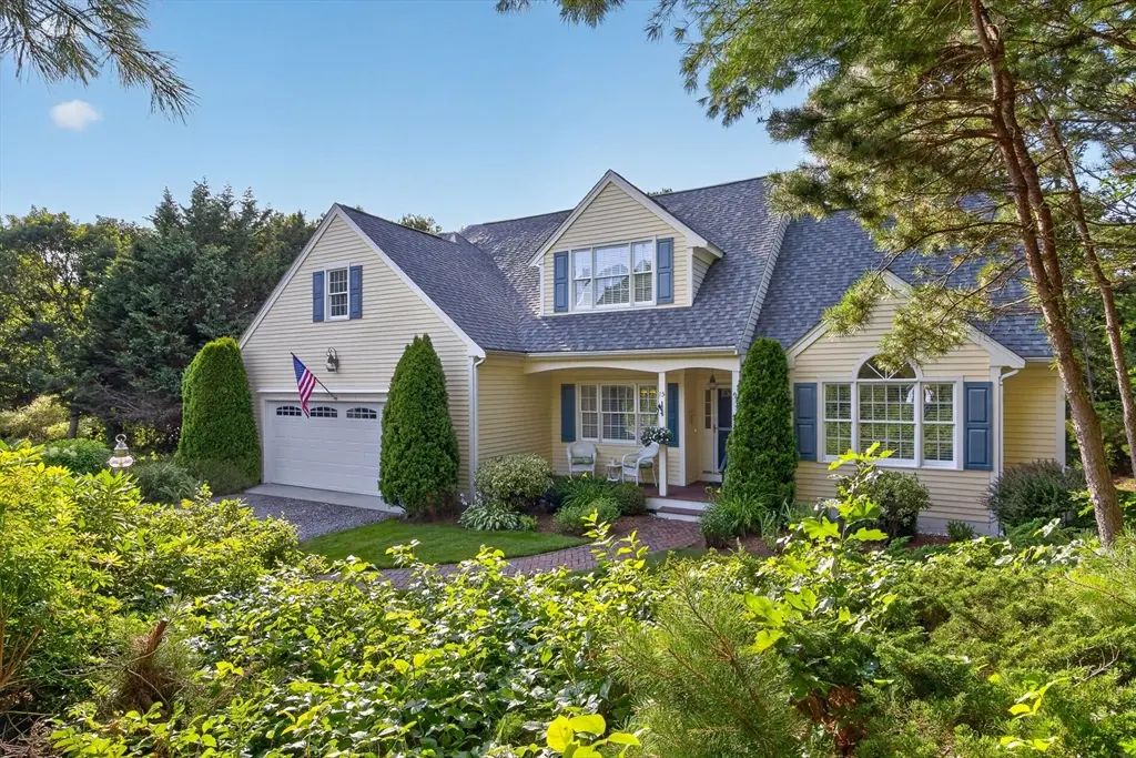 15 Ironwood Court, Dennis