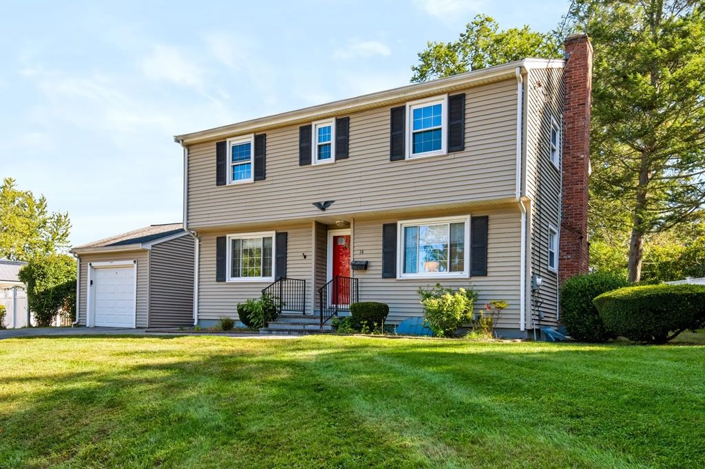 14 Cunningham Dr, Framingham