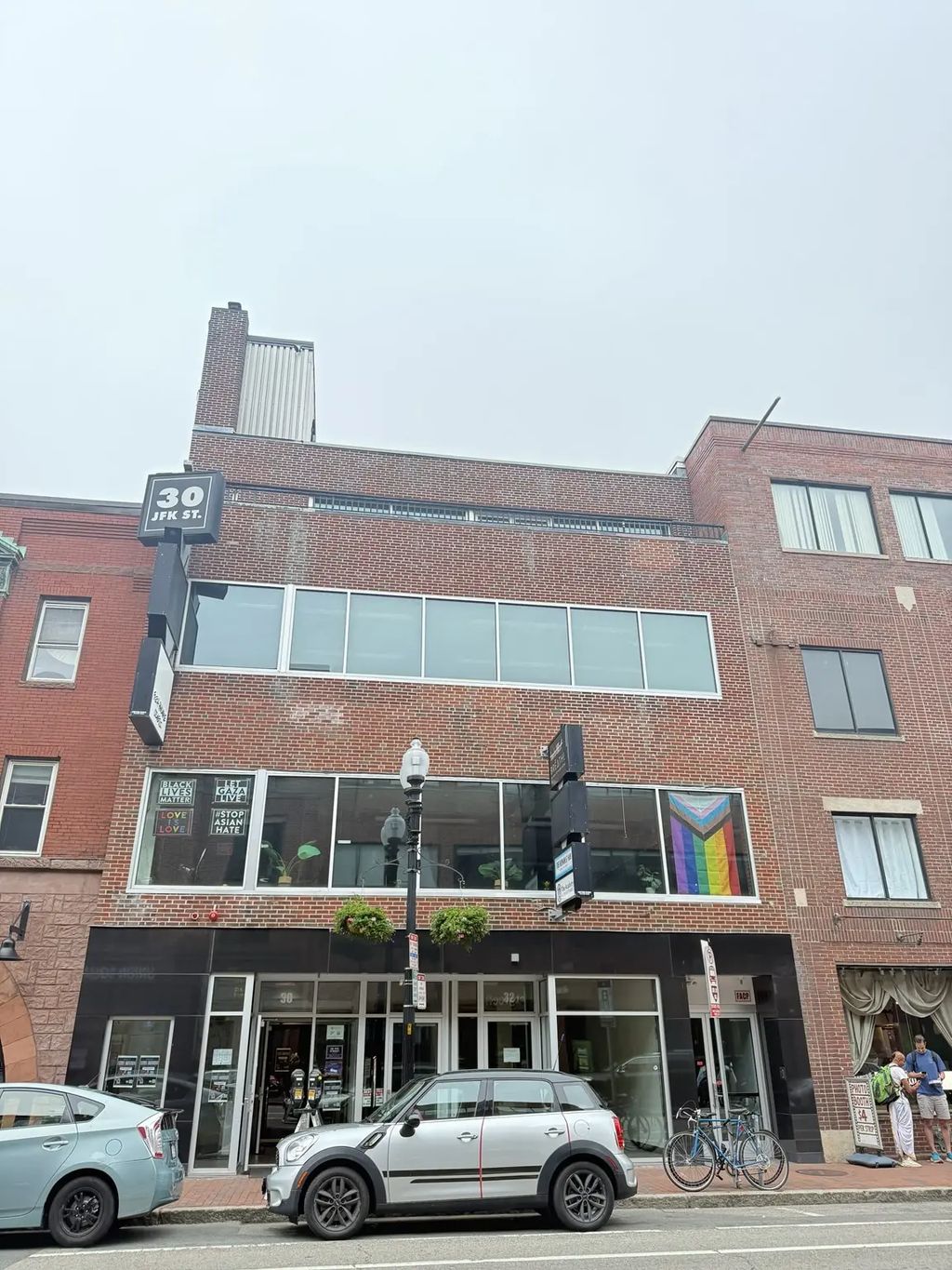 30 Jfk St, Cambridge