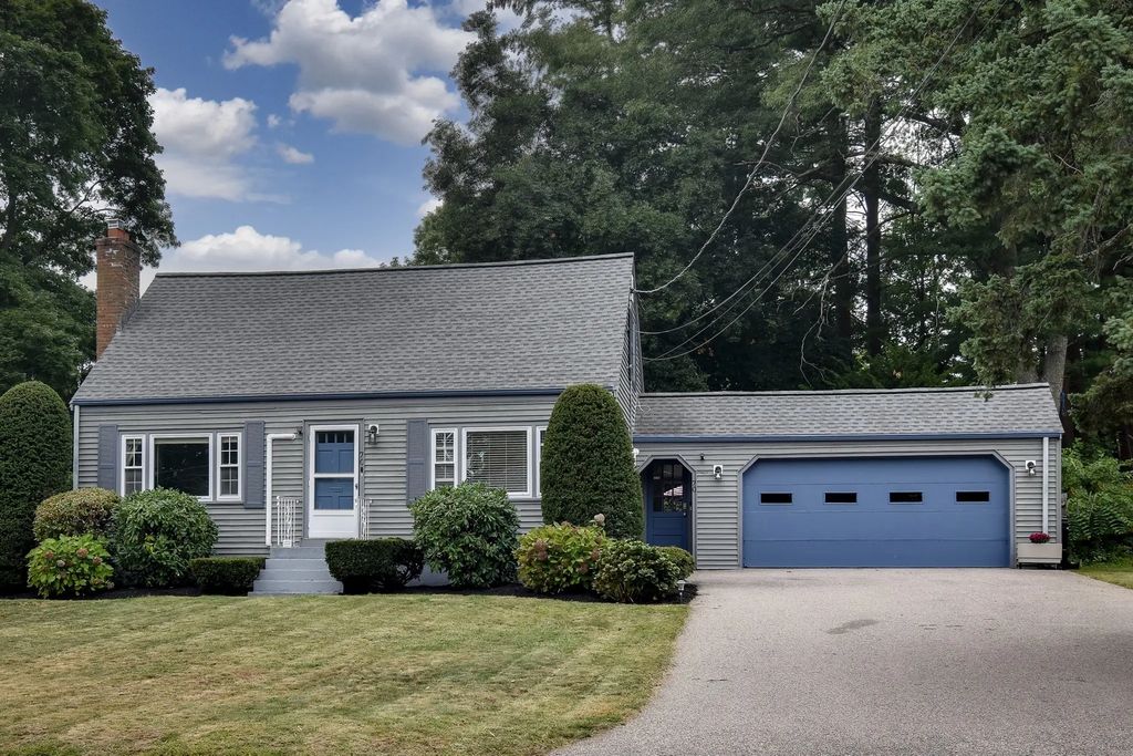 70 Lockland Ave, Framingham