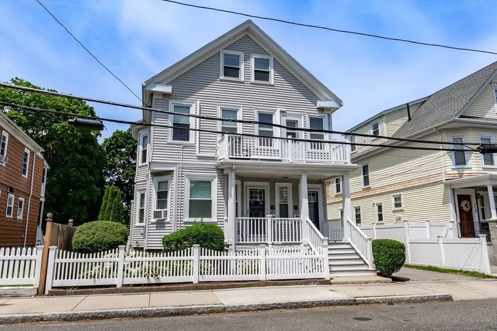 38-40 Cherry St, Medford