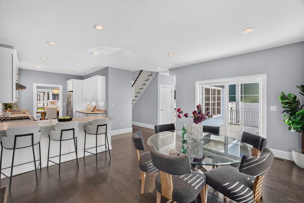 34 Senator Bolling Cir, Boston