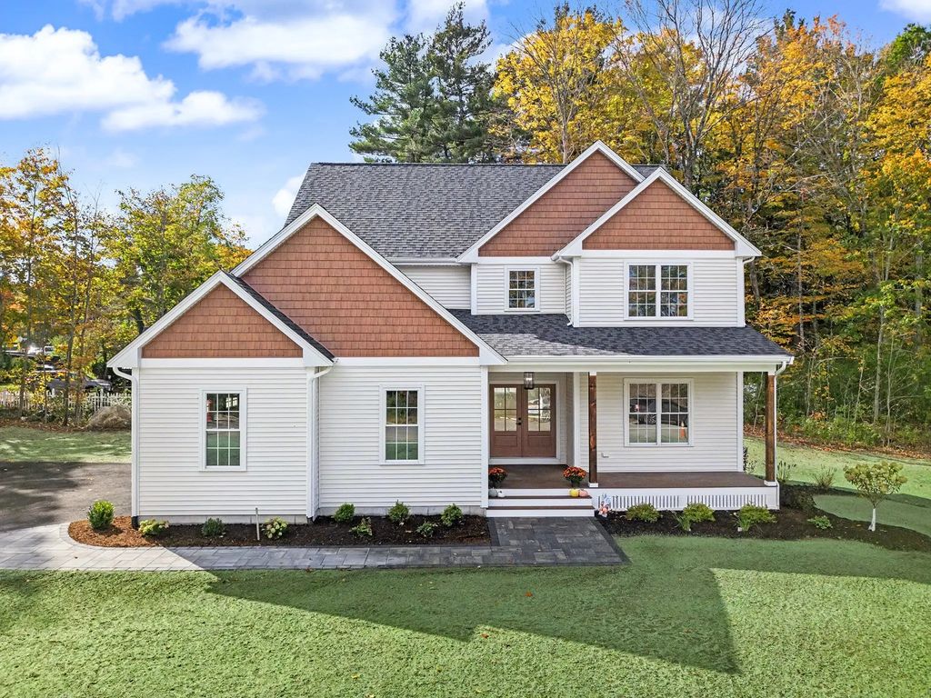 2 Boette Lane, Foxboro