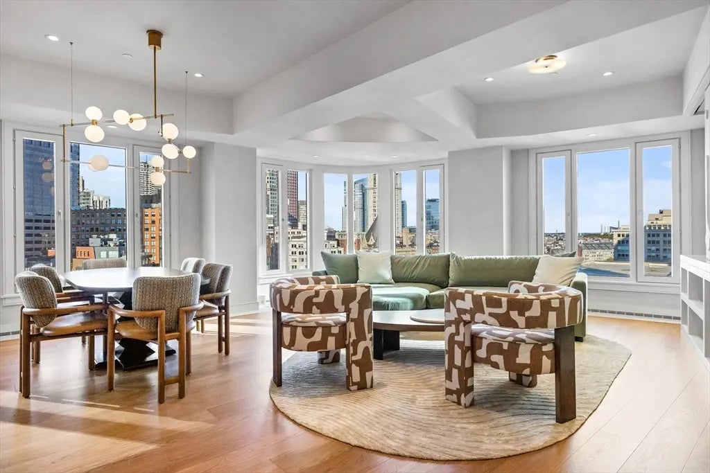 10 Rowes Wharf #1003, Boston