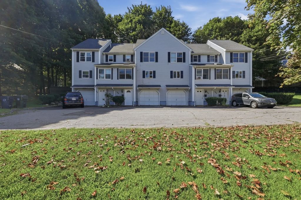198 Elm Street #198, Marlborough