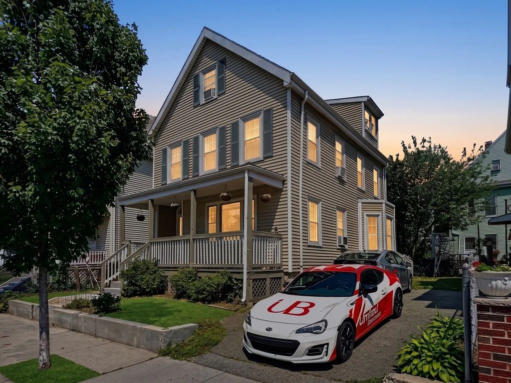 76 Baldwin Ave, Everett