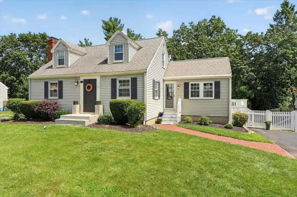 39 Gerard Rd, Norwell