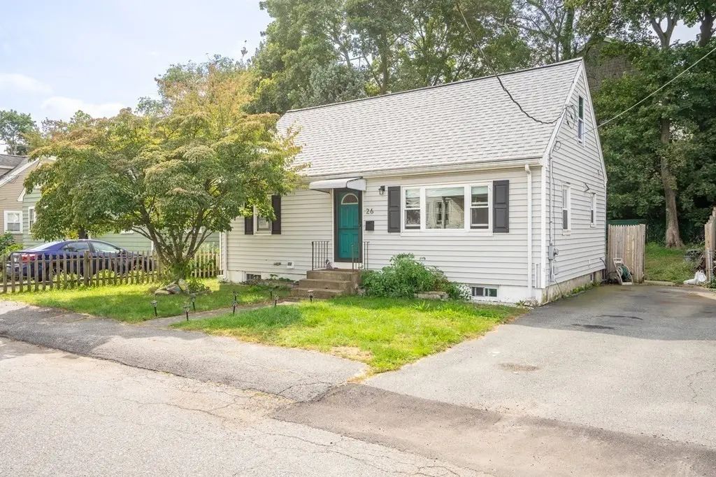 26 Martell Rd, Quincy