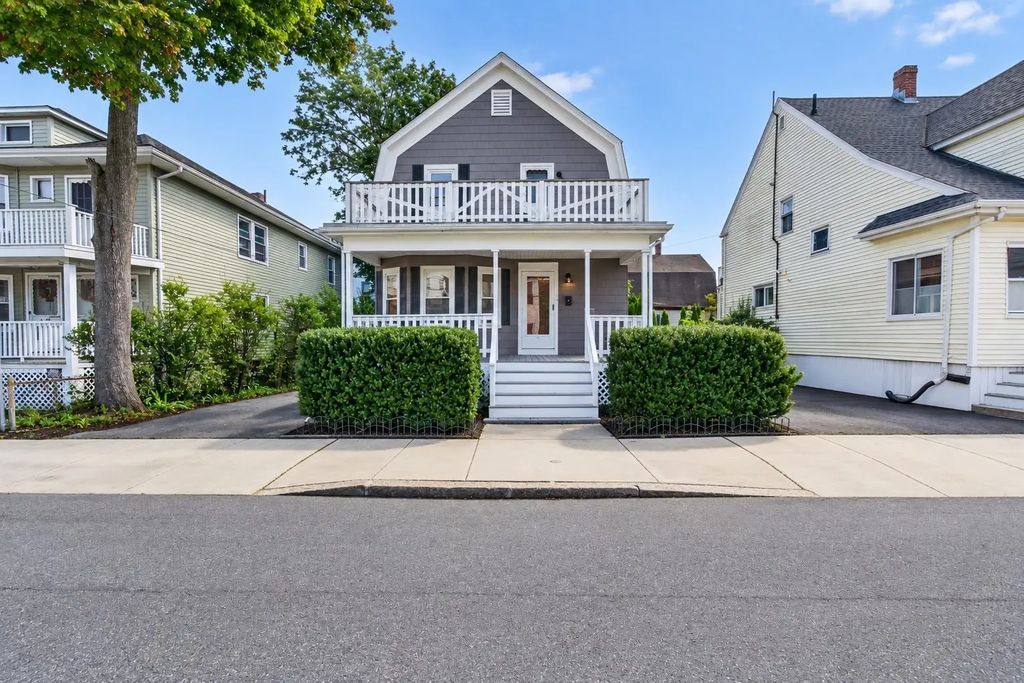 69 Highland Ave, Everett