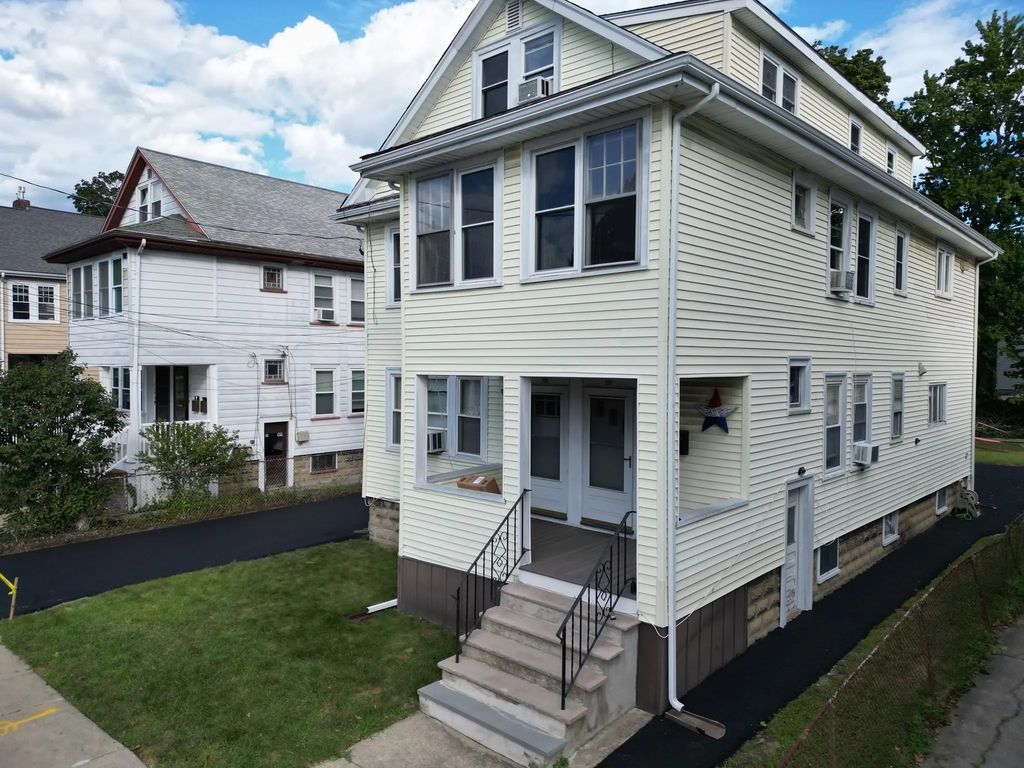 219 Beech St #219, Belmont