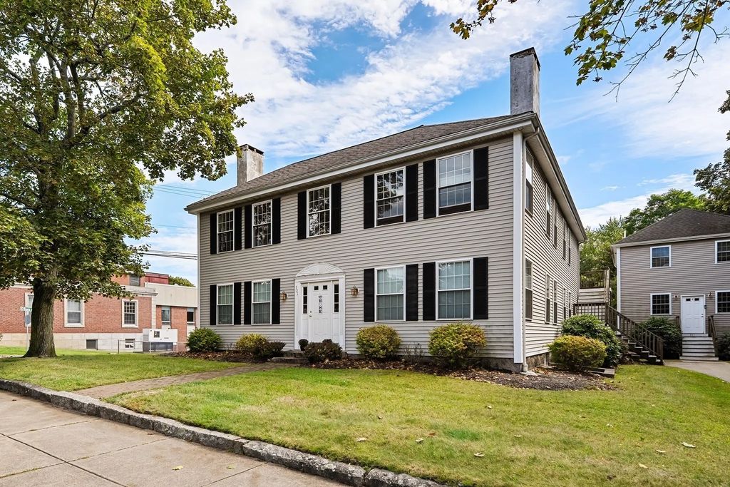 521 Washington Street #3, Abington