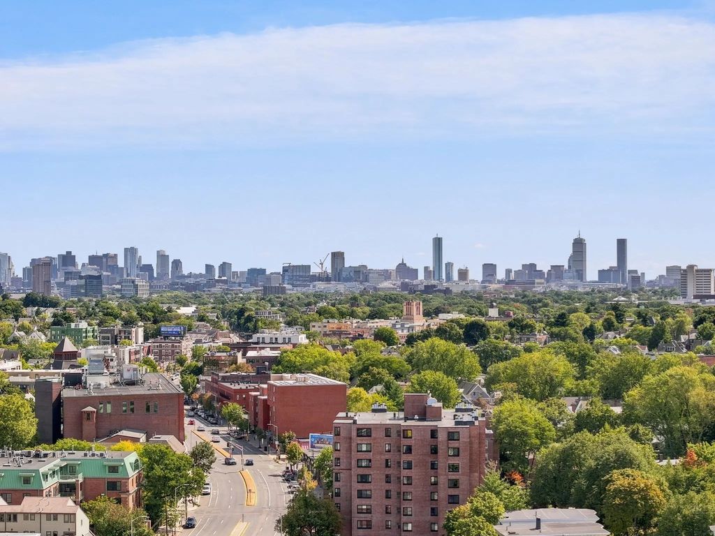 5 Haskell Street #43, Cambridge