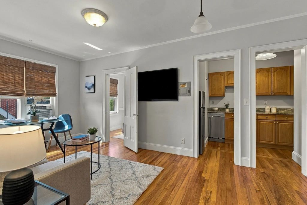 5 Haskell Street #43, Cambridge