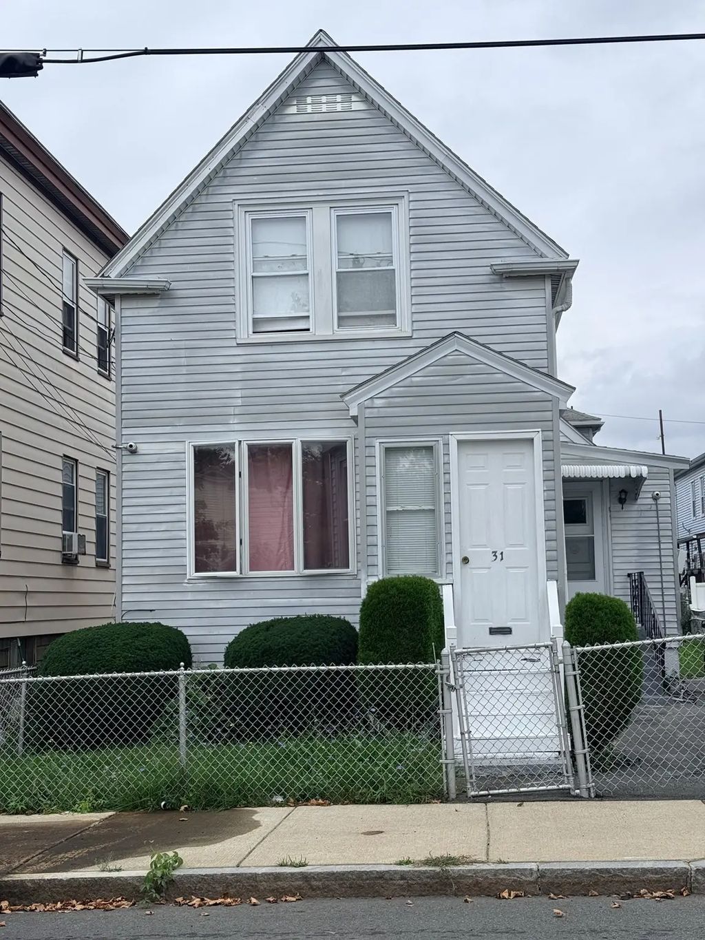 31 Roosevelt Street, Revere