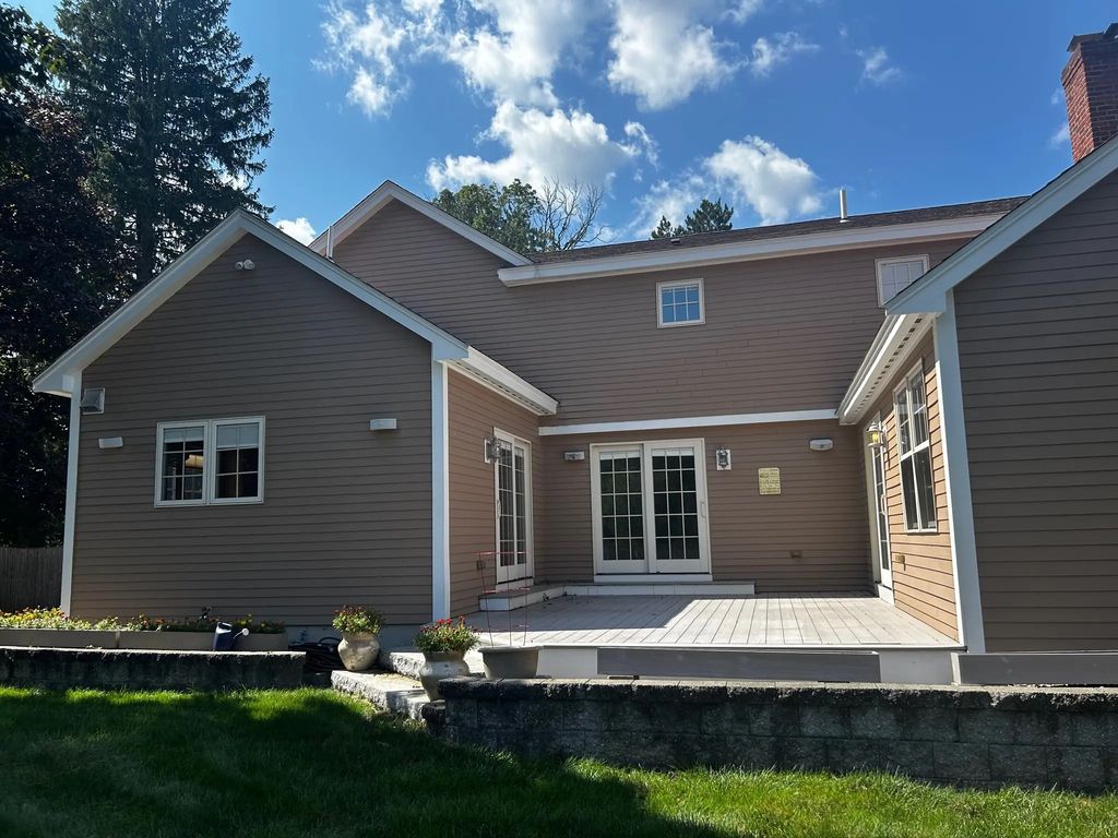 22 Hudson Rd, Stow