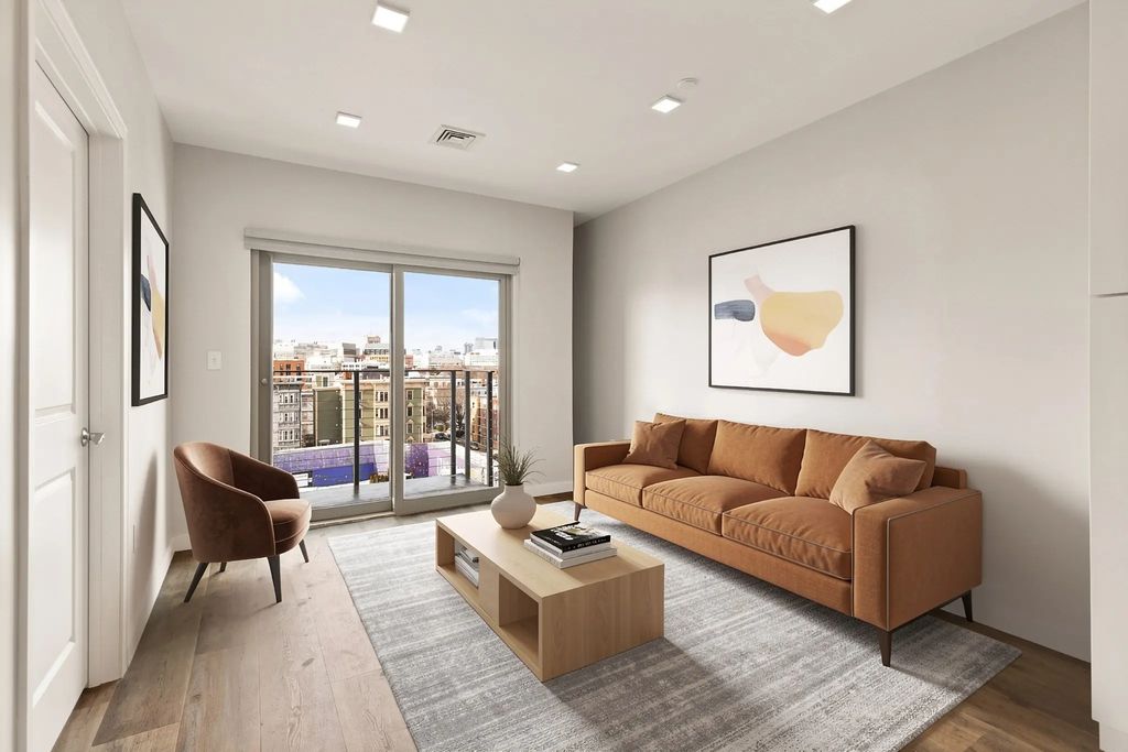 10 Essex St. #208, Cambridge