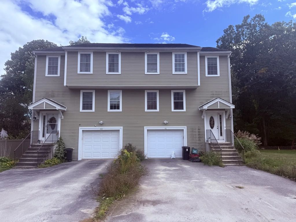 46 Pine Hill Rd, Worcester