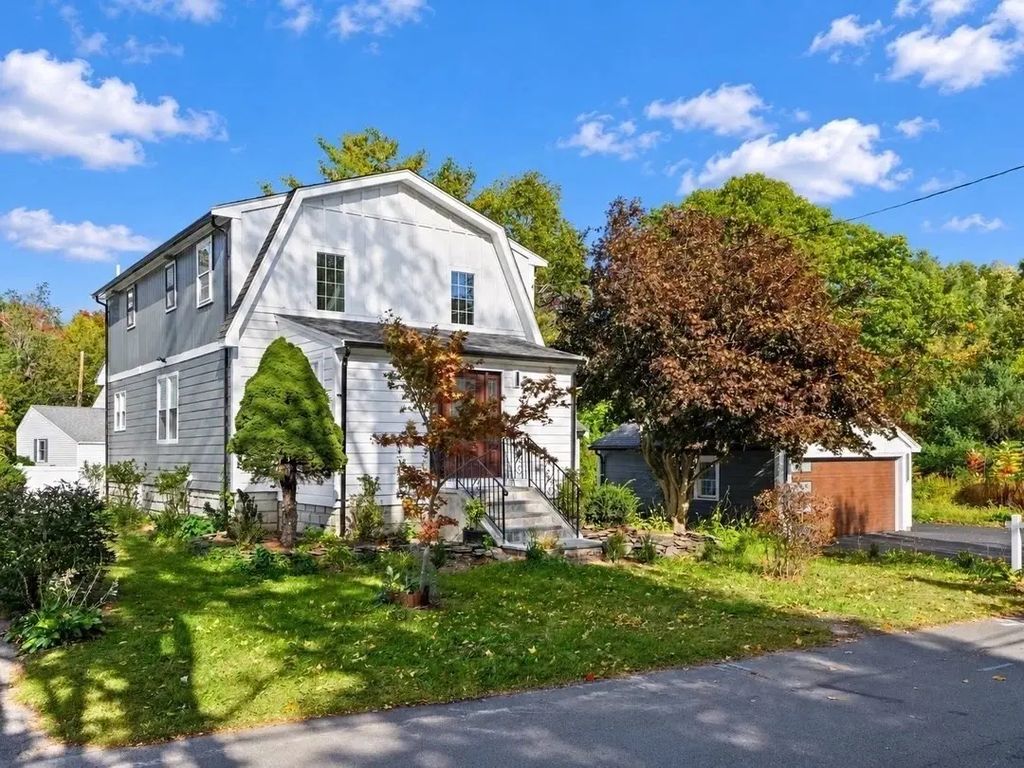7 Brandon St, Lexington