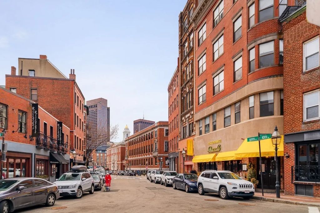 188 North St #42, Boston