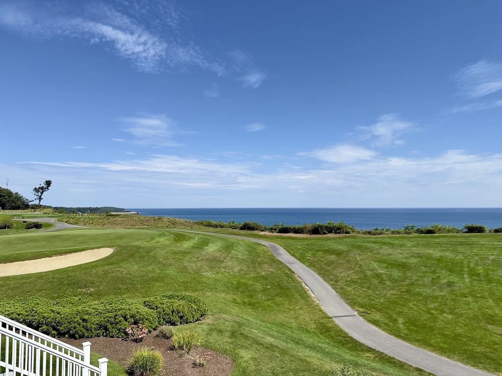 17 Fore Ct #summer, Plymouth