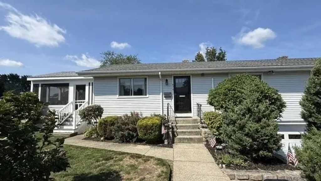 474 Parker Street, New Bedford