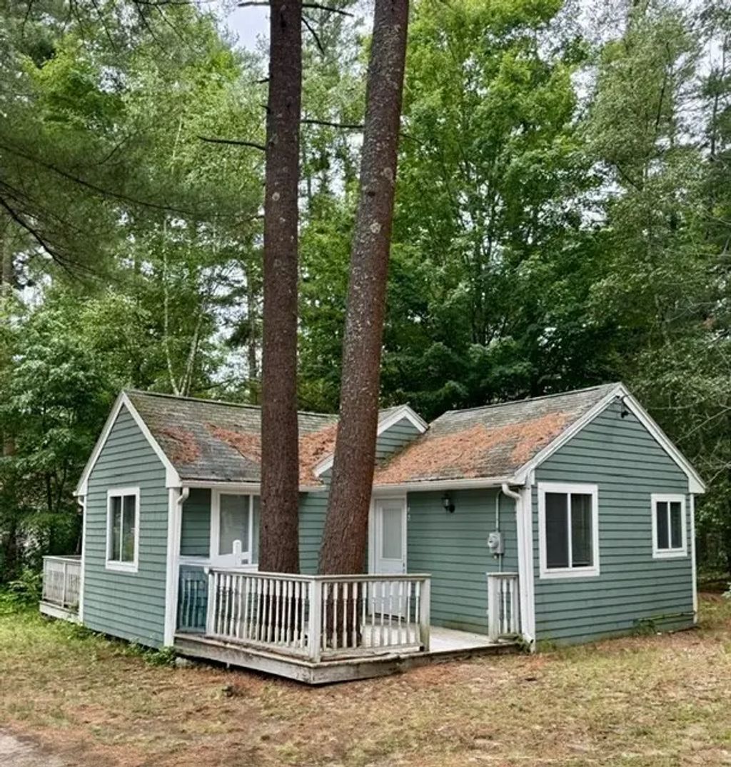 16 Kings Way #22, Middleboro