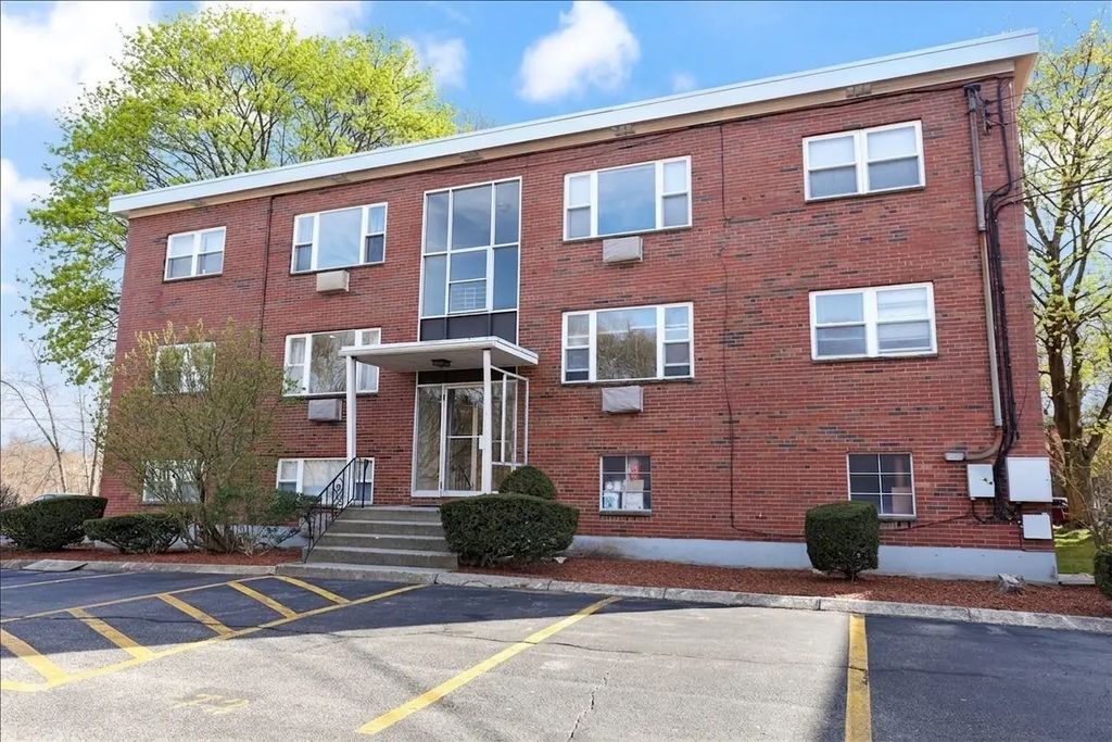 1105 Lexington Street #8-6, Waltham