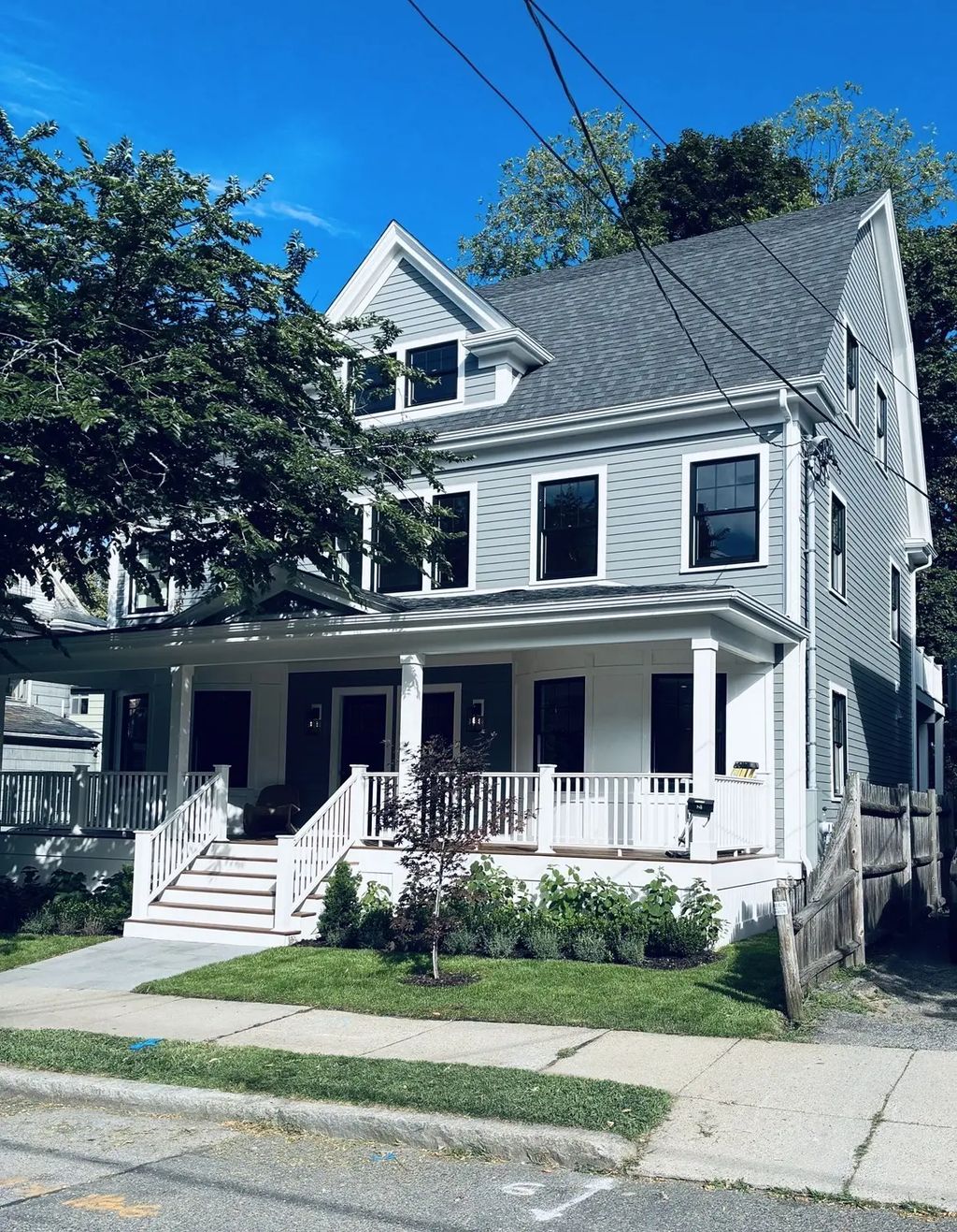 143 Coolidge St #1, Brookline