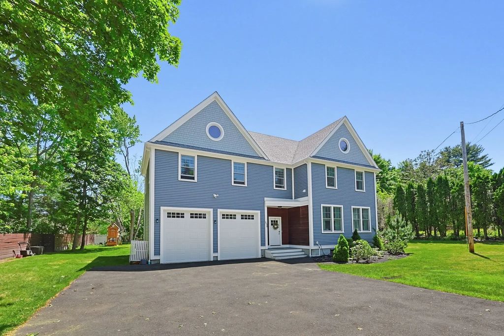 56-b Taunton St., Plainville