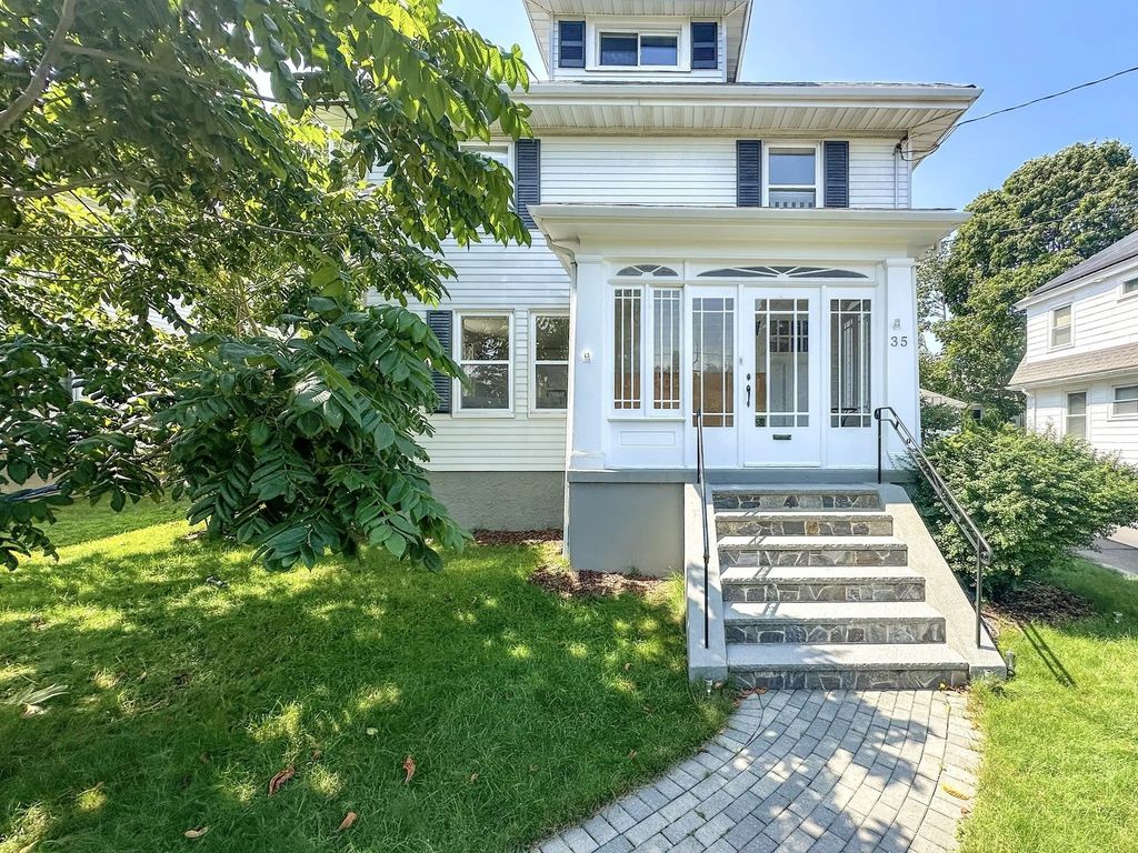 35 Reedsdale Road #35, Milton
