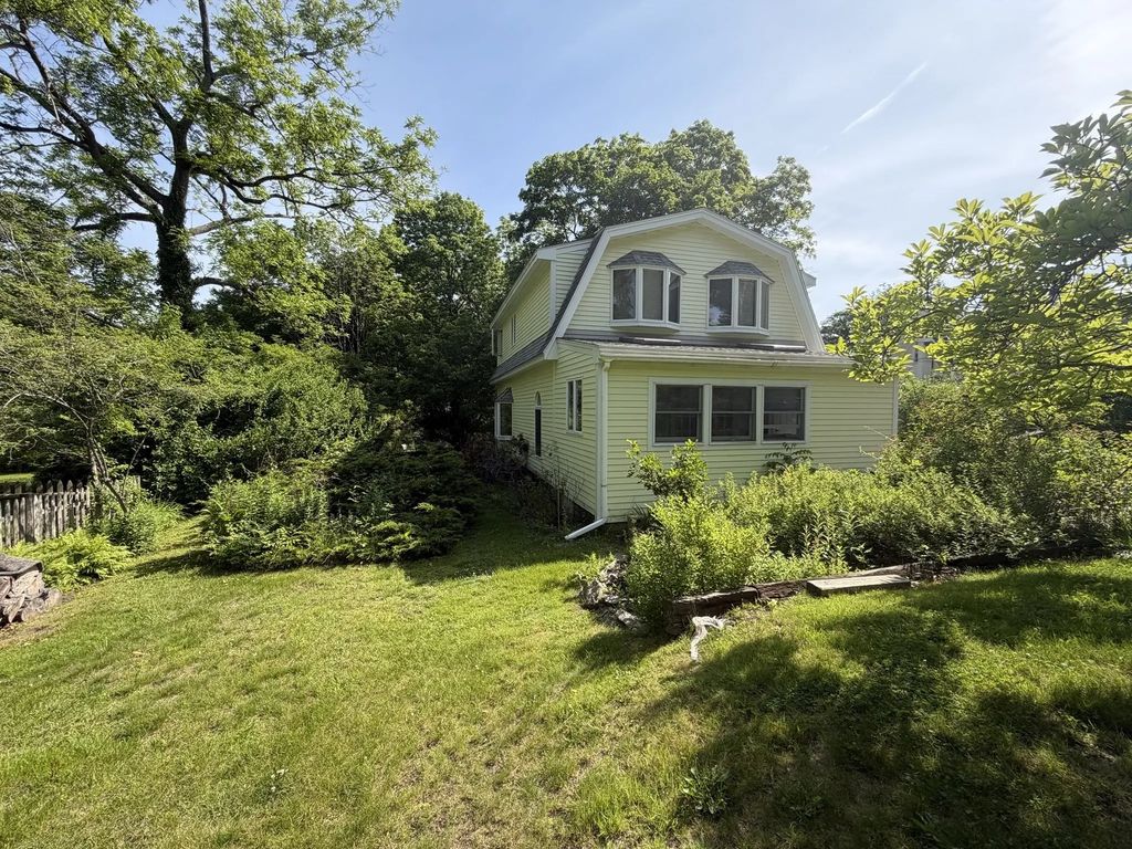 138 Leonard St, Gloucester