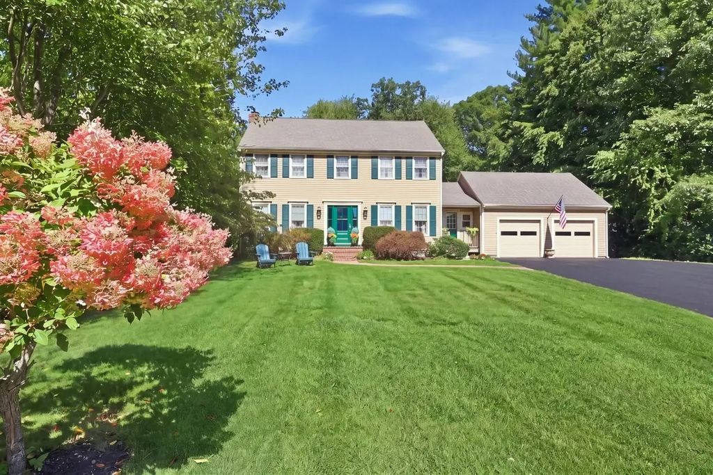 10 Reed Bent, Rockland