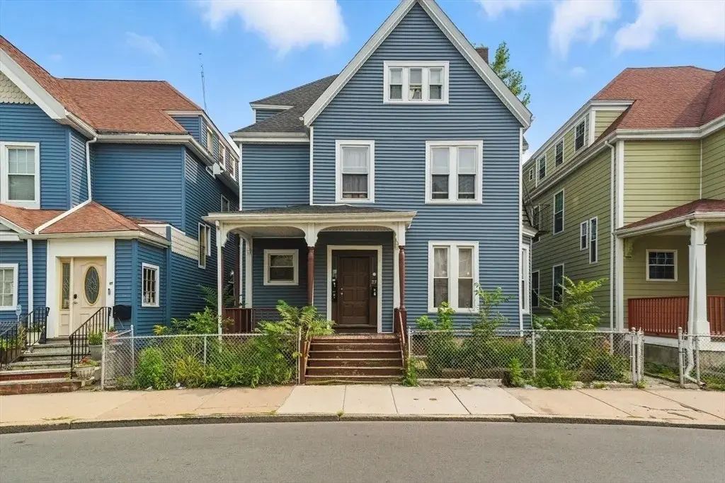 23 E Cottage St, Boston