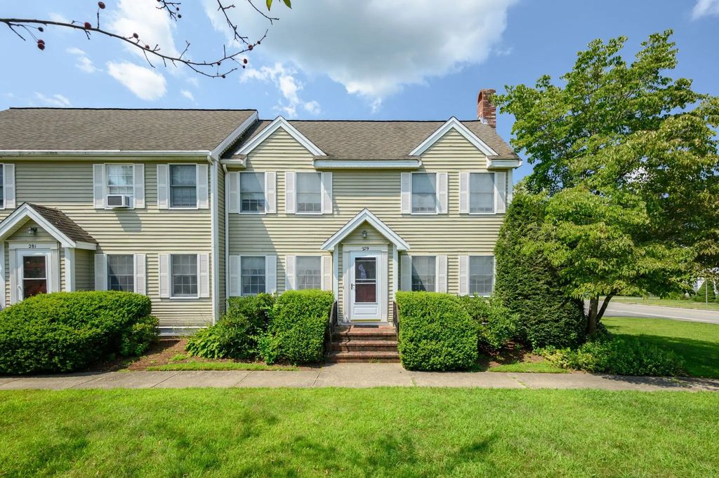 279 Central St #279, East Bridgewater
