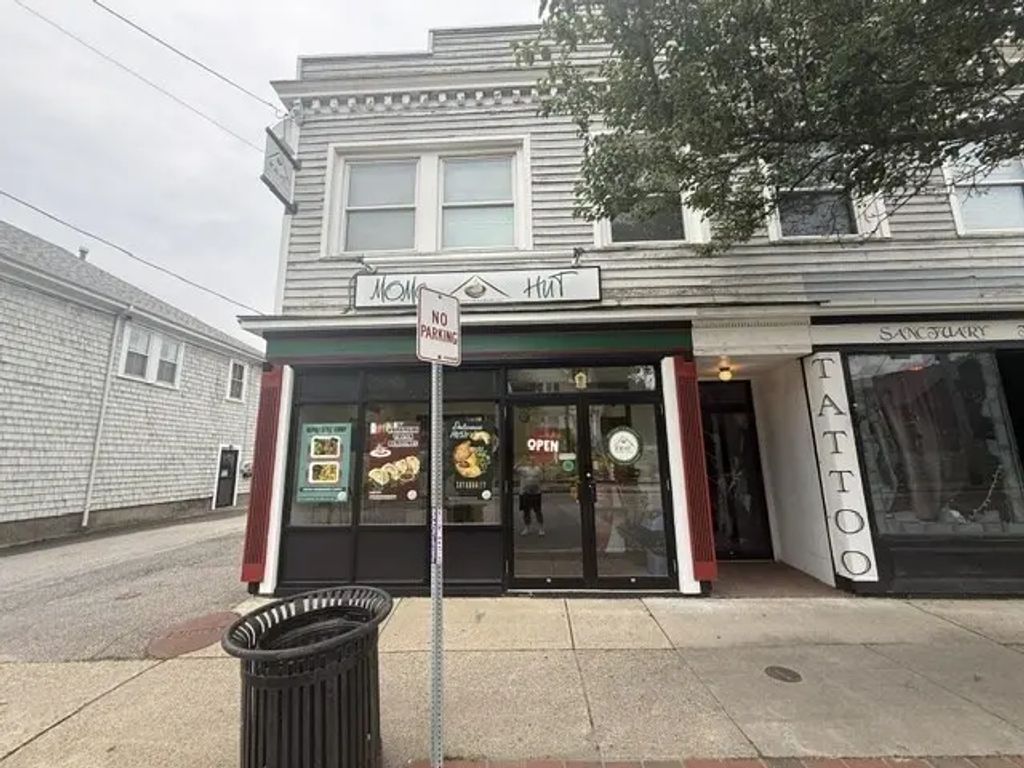 317 Court St, Plymouth
