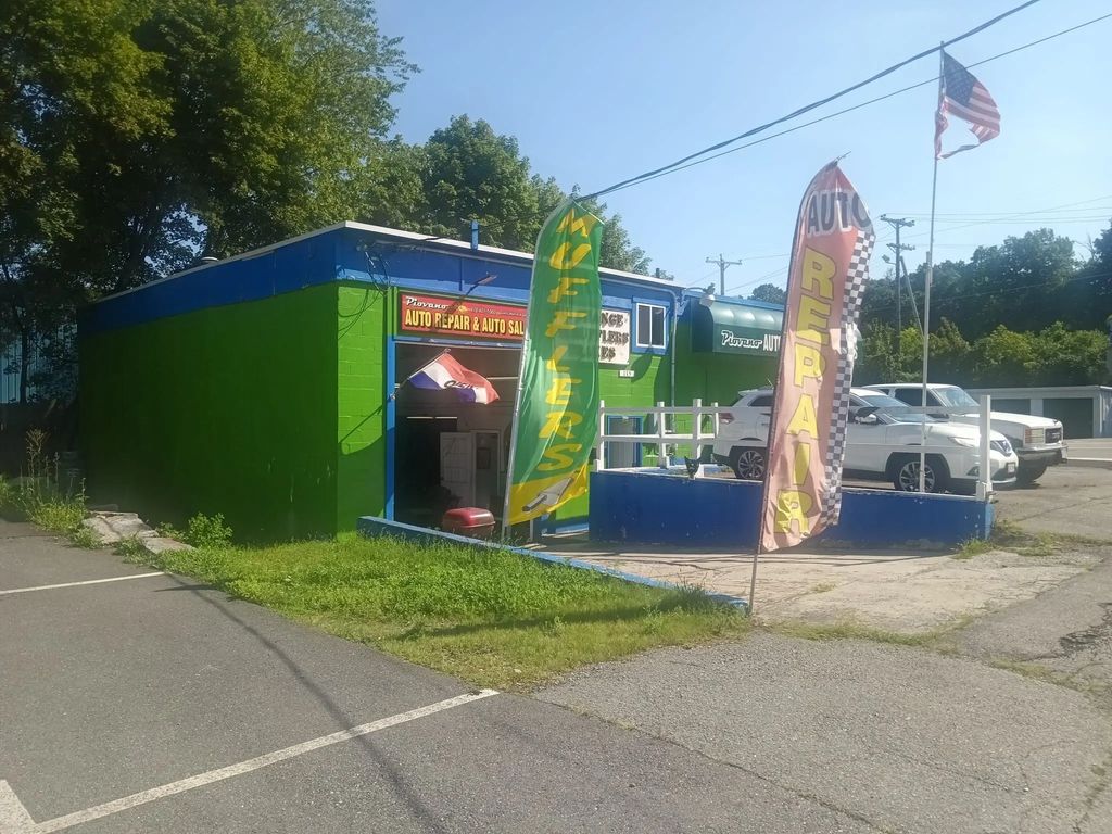 115 Whitney St, Leominster