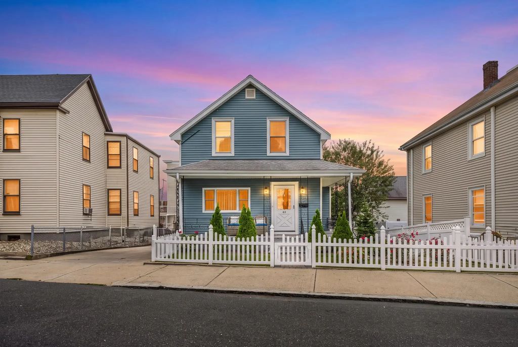 63 Crescent, Revere